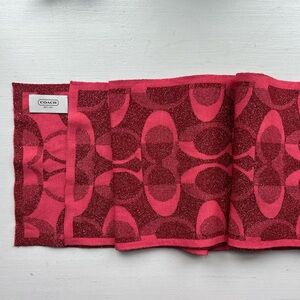 Coach scarf, fuschia